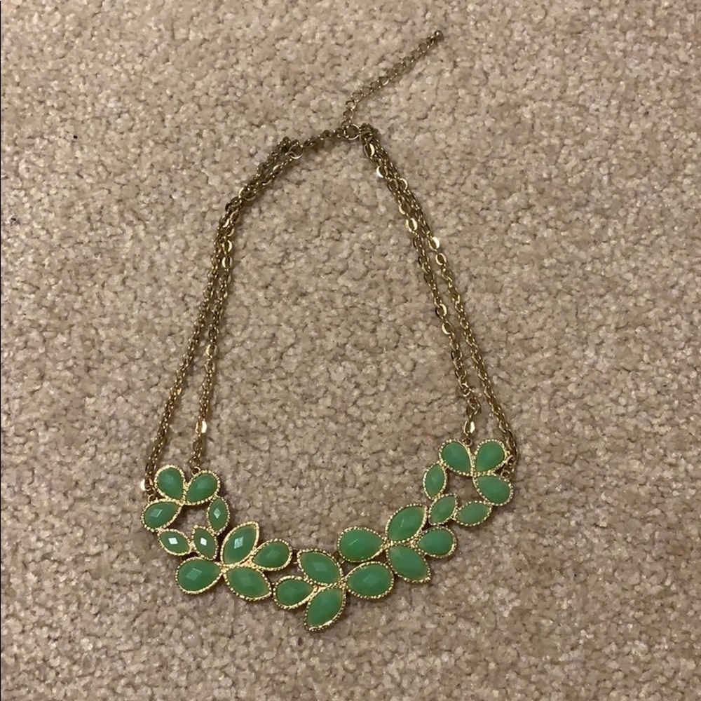Statement necklace
